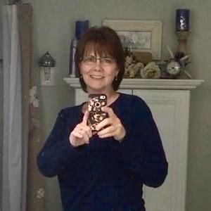 Meet your Posher, Beverly